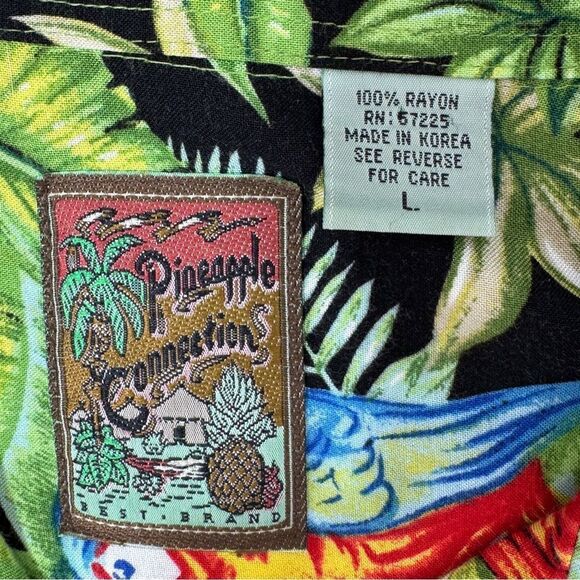 Pineapple Connection Tropical Parrots Hawaiian Camp Shirt Black Green Large - Picture 8 of 10